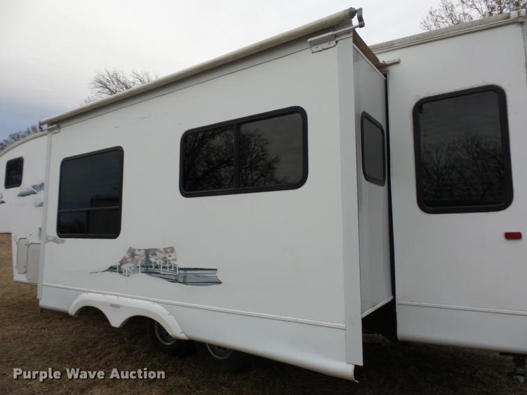 image for item DA5809 2006 Aspen 290 camper