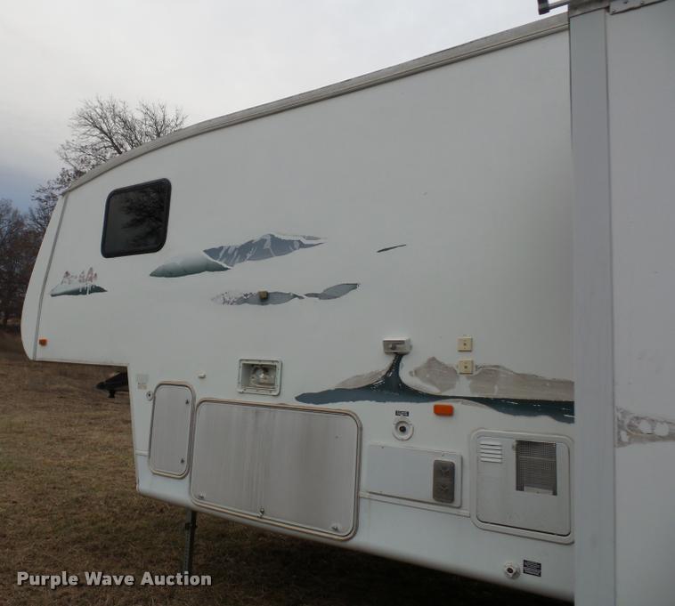 image for item DA5809 2006 Aspen 290 camper