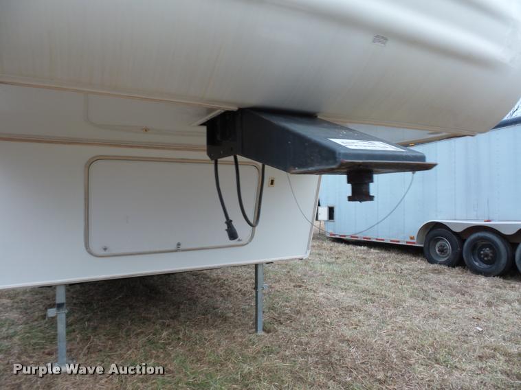 image for item DA5809 2006 Aspen 290 camper