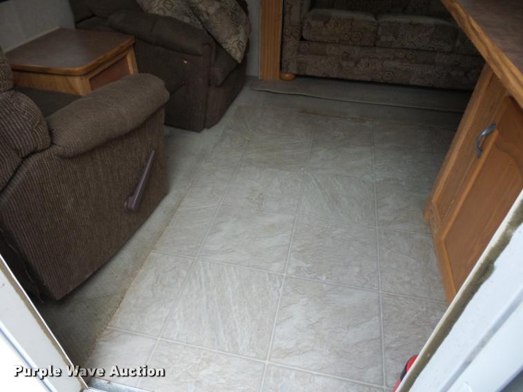 image for item DA5809 2006 Aspen 290 camper