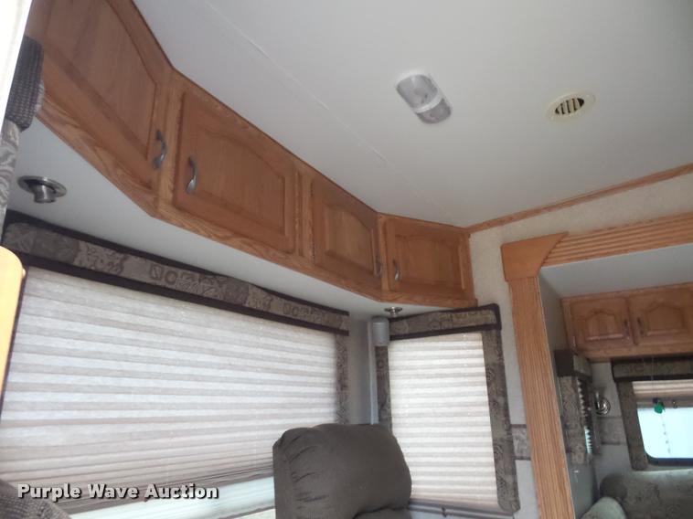 image for item DA5809 2006 Aspen 290 camper