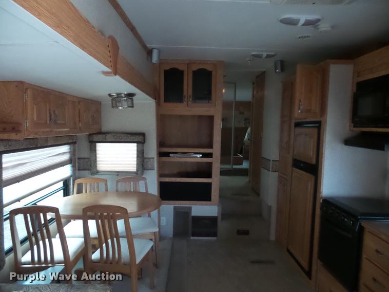 image for item DA5809 2006 Aspen 290 camper