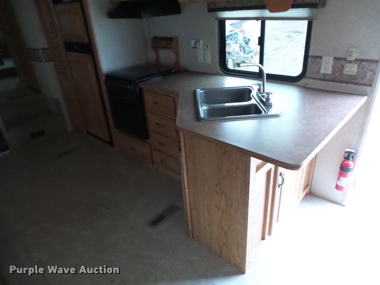 image for item DA5809 2006 Aspen 290 camper