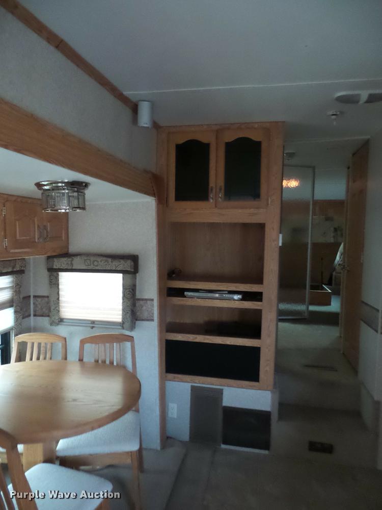 image for item DA5809 2006 Aspen 290 camper