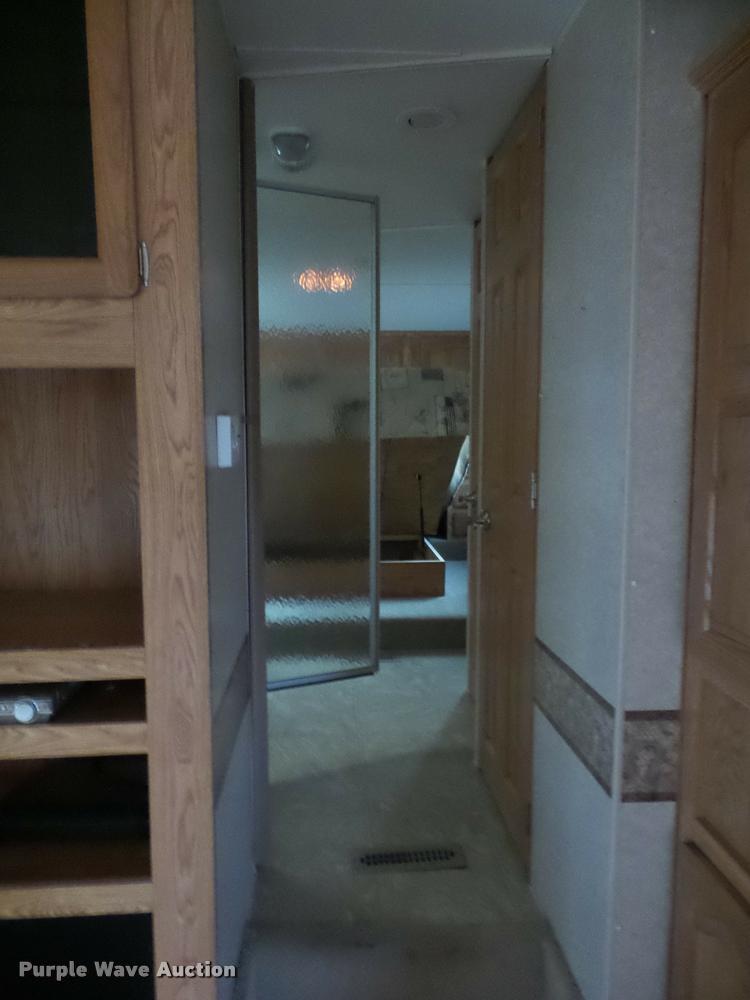 image for item DA5809 2006 Aspen 290 camper