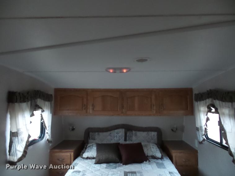 image for item DA5809 2006 Aspen 290 camper