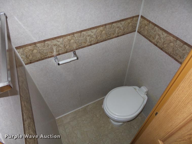 image for item DA5809 2006 Aspen 290 camper