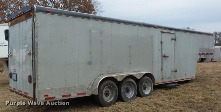 image for item DA5810 2004 Continental CCN035242 enclosed cargo trailer