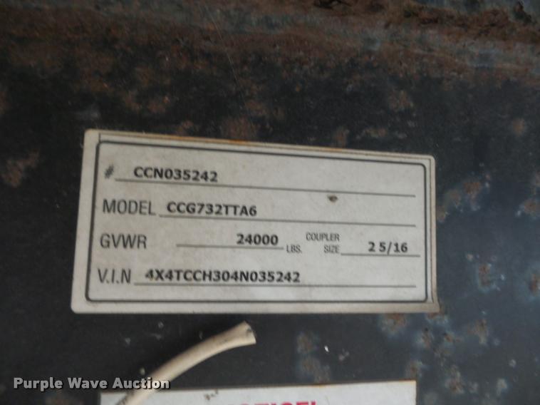 image for item DA5810 2004 Continental CCN035242 enclosed cargo trailer