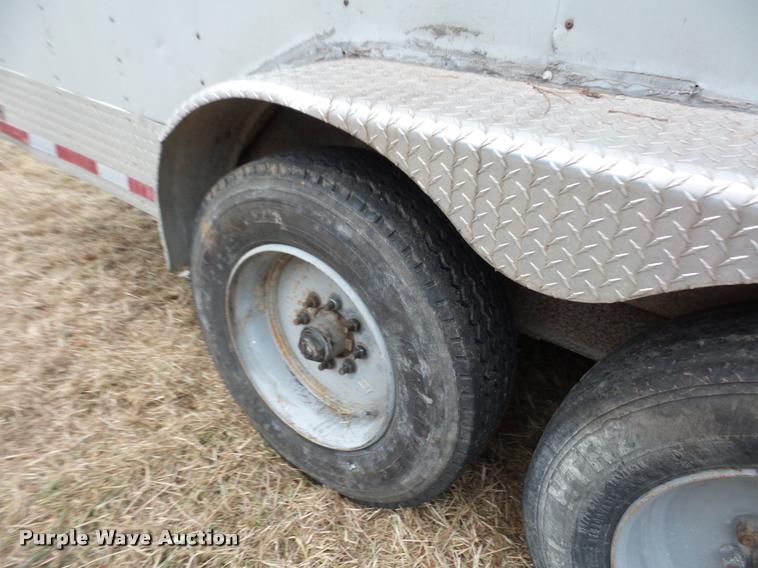 image for item DA5810 2004 Continental CCN035242 enclosed cargo trailer