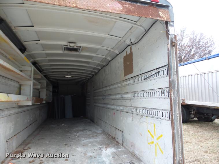 image for item DA5810 2004 Continental CCN035242 enclosed cargo trailer