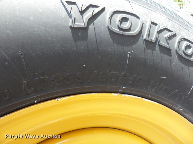 image for item DA5816 2008 Sage oil vacuum lube trailer