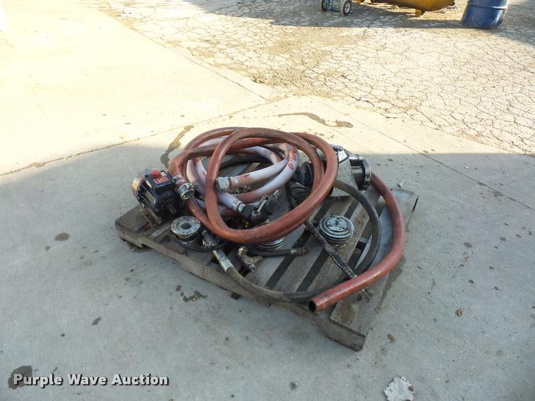 image for item DA5816 2008 Sage oil vacuum lube trailer