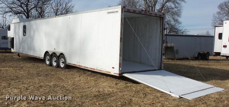 image for item DA5817 2008 Roadmaster RMWAG8548TT enclosed cargo trailer