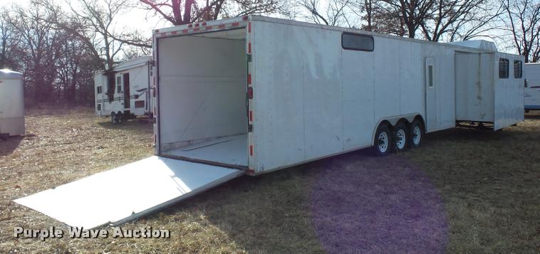 image for item DA5817 2008 Roadmaster RMWAG8548TT enclosed cargo trailer