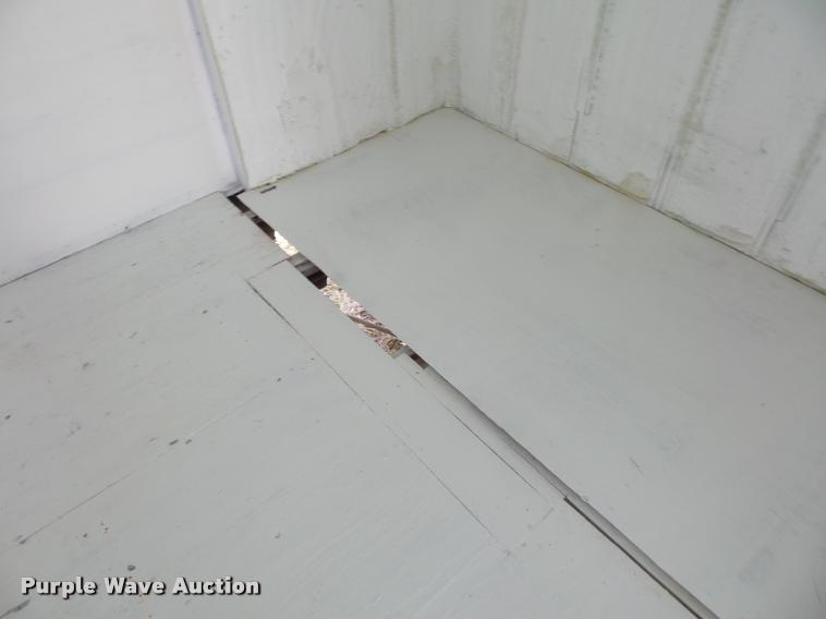 image for item DA5817 2008 Roadmaster RMWAG8548TT enclosed cargo trailer