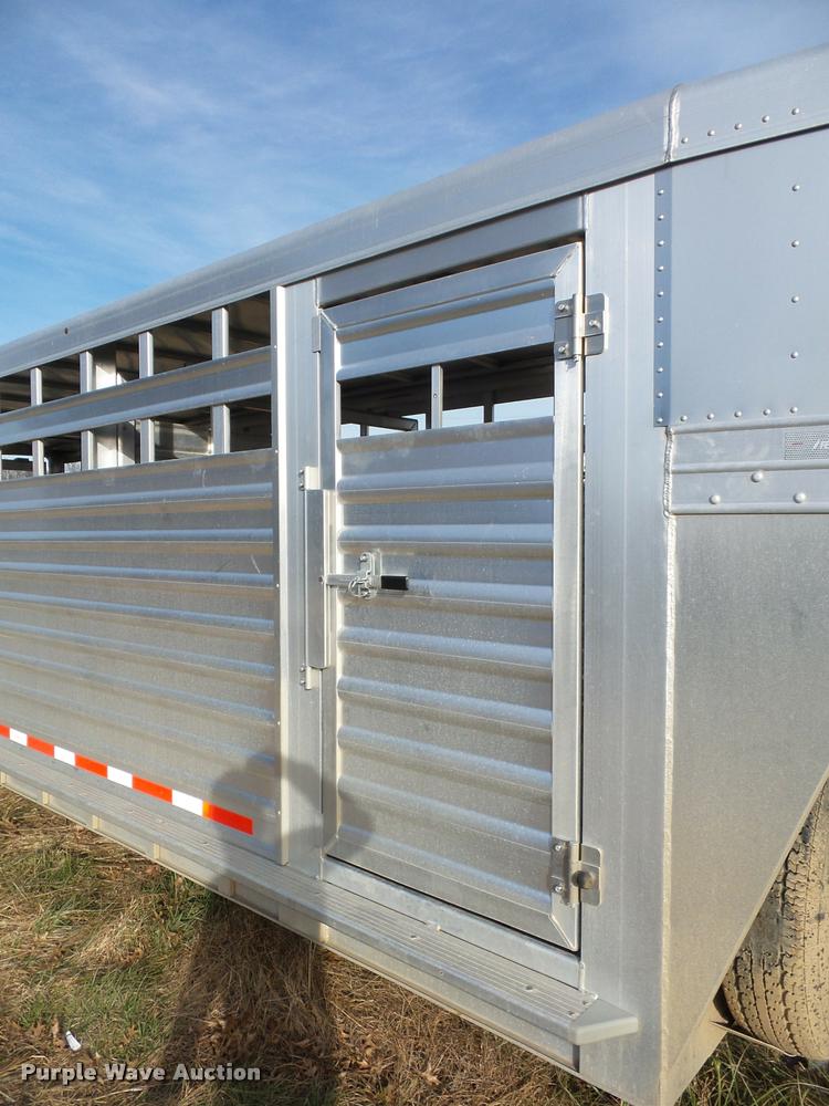 image for item DA5819 2014 Featherlite livestock trailer