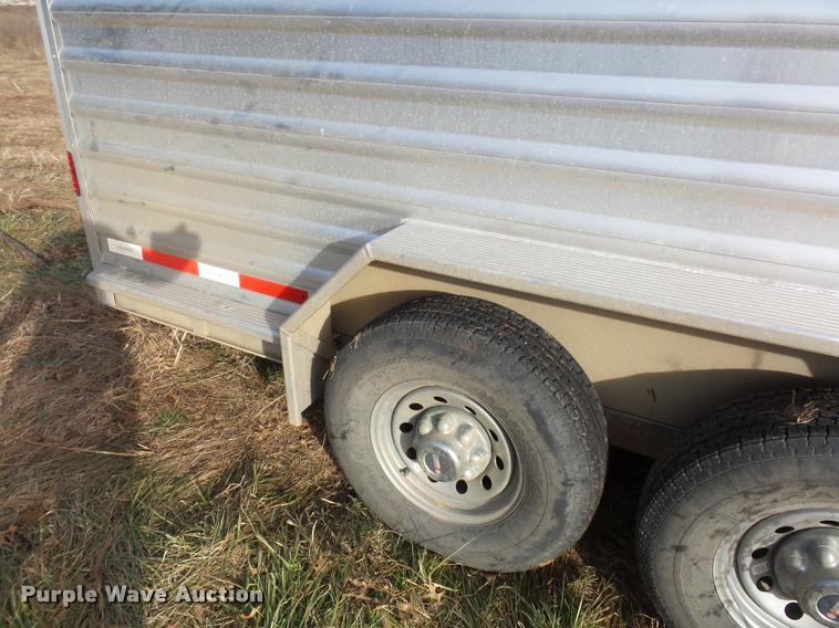 image for item DA5819 2014 Featherlite livestock trailer