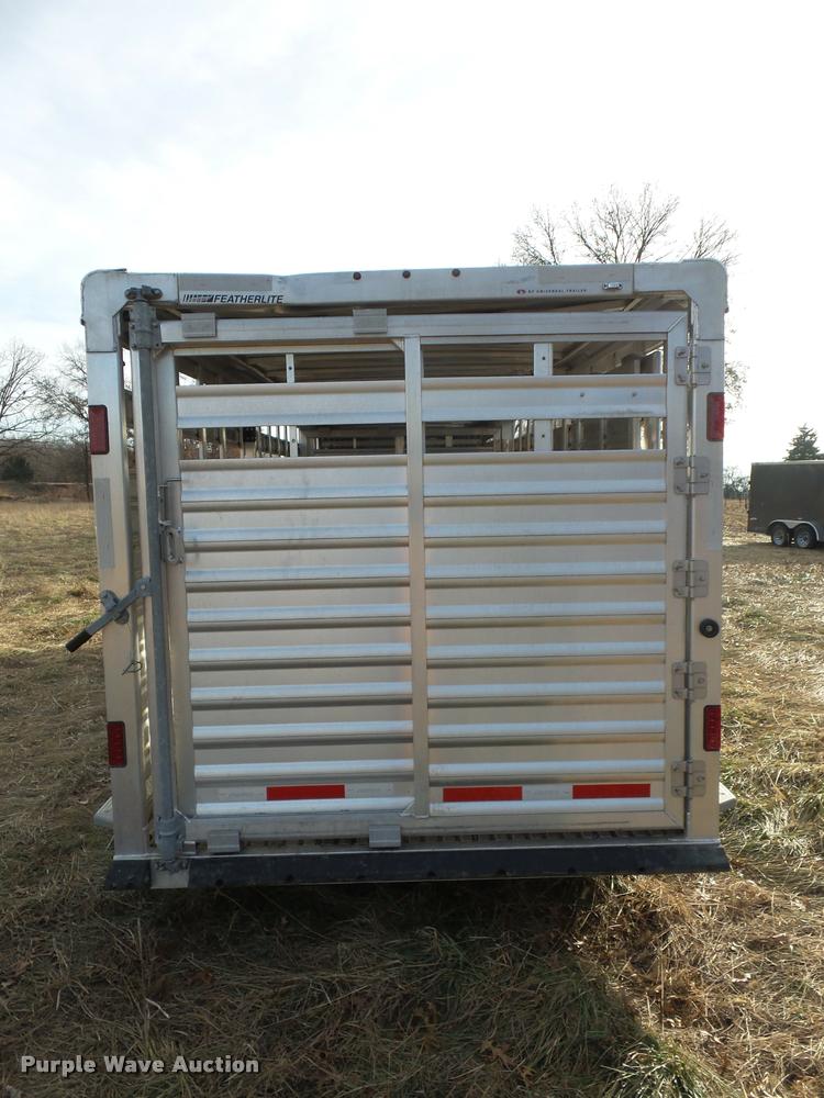 image for item DA5819 2014 Featherlite livestock trailer