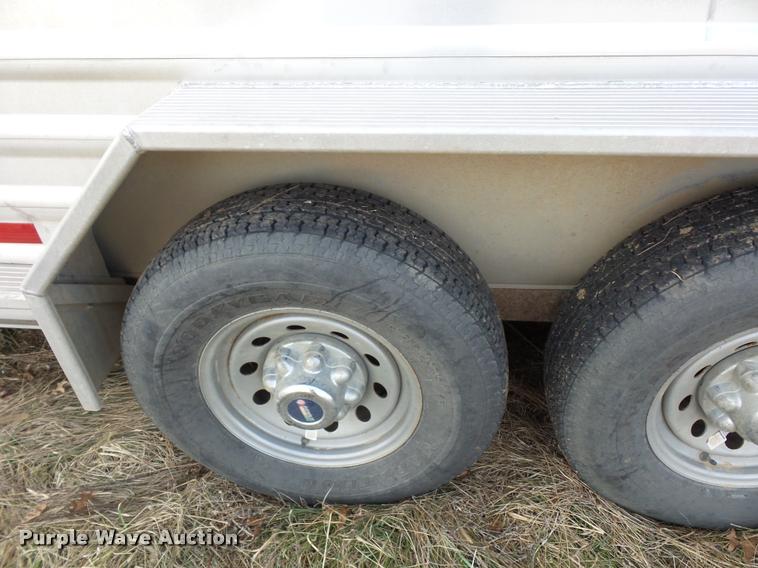 image for item DA5819 2014 Featherlite livestock trailer