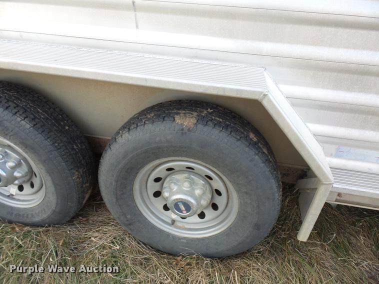 image for item DA5819 2014 Featherlite livestock trailer