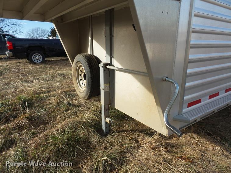 image for item DA5819 2014 Featherlite livestock trailer