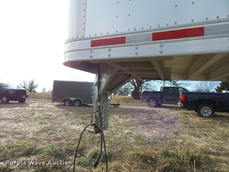 image for item DA5819 2014 Featherlite livestock trailer