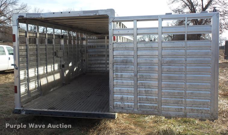 image for item DA5819 2014 Featherlite livestock trailer