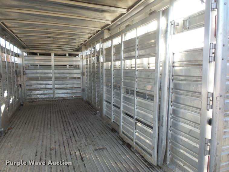 image for item DA5819 2014 Featherlite livestock trailer