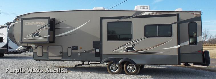 image for item DA5820 2013 Chaparral Signature camper
