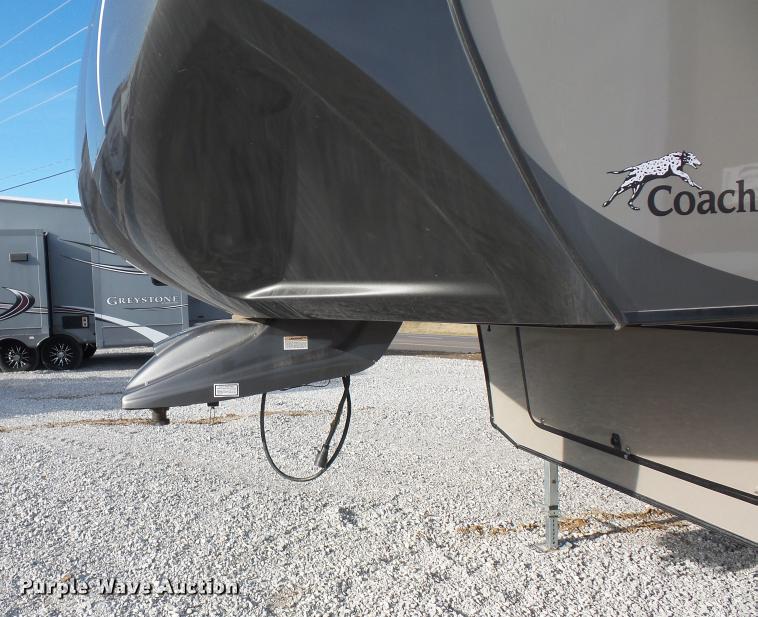 image for item DA5820 2013 Chaparral Signature camper