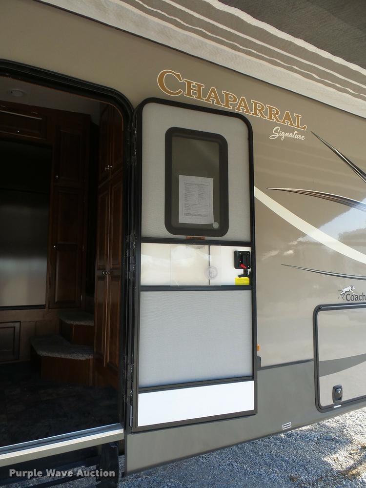 image for item DA5820 2013 Chaparral Signature camper
