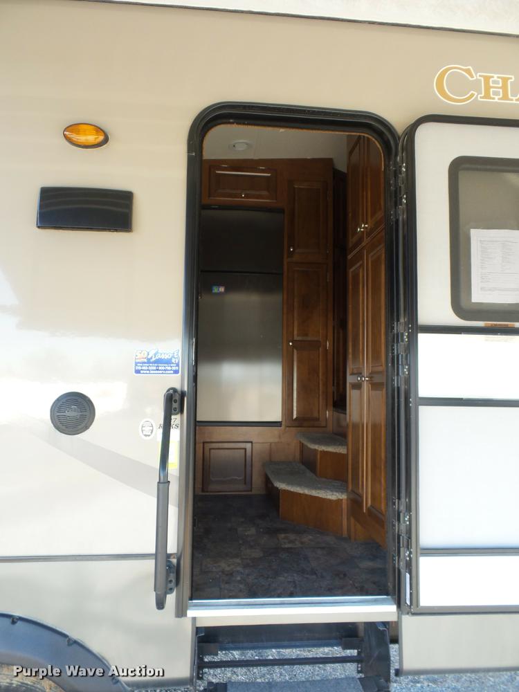 image for item DA5820 2013 Chaparral Signature camper