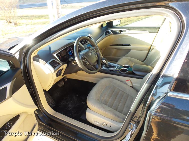 image for item DA5822 2013 Ford Fusion