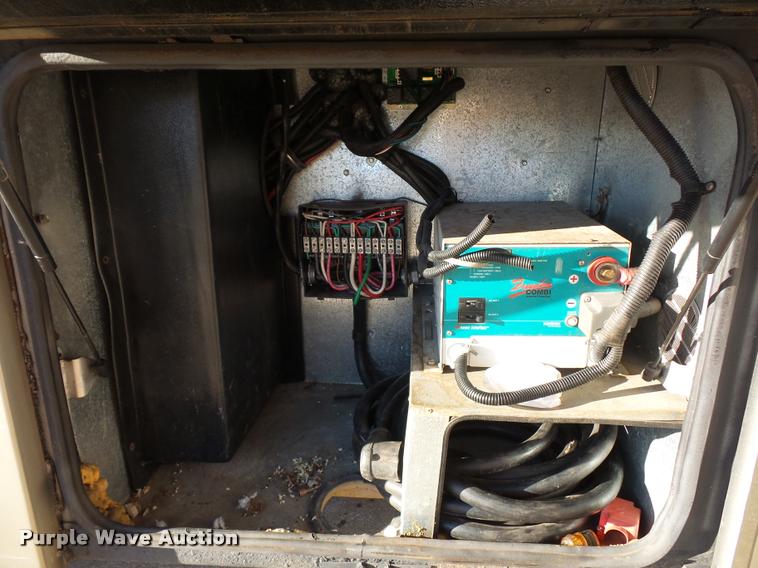 image for item DA5823 2003 Safari Cheetah RV