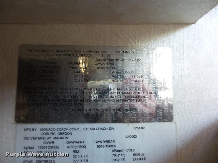 image for item DA5823 2003 Safari Cheetah RV