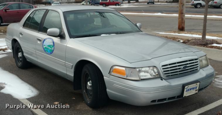 image for item DB0845 2000 Ford Crown Victoria Police Interceptor