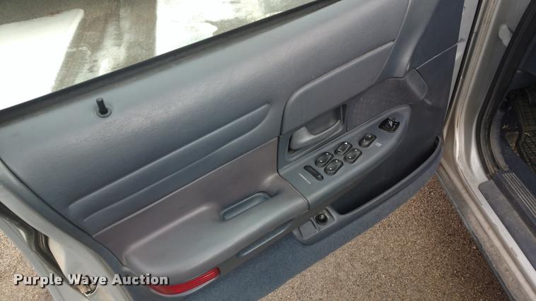 image for item DB0845 2000 Ford Crown Victoria Police Interceptor