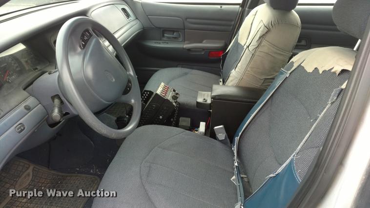 image for item DB0845 2000 Ford Crown Victoria Police Interceptor