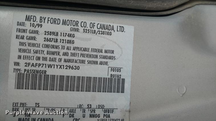 image for item DB0845 2000 Ford Crown Victoria Police Interceptor