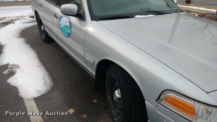 image for item DB0845 2000 Ford Crown Victoria Police Interceptor