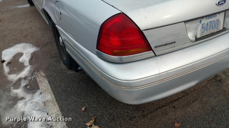 image for item DB0845 2000 Ford Crown Victoria Police Interceptor