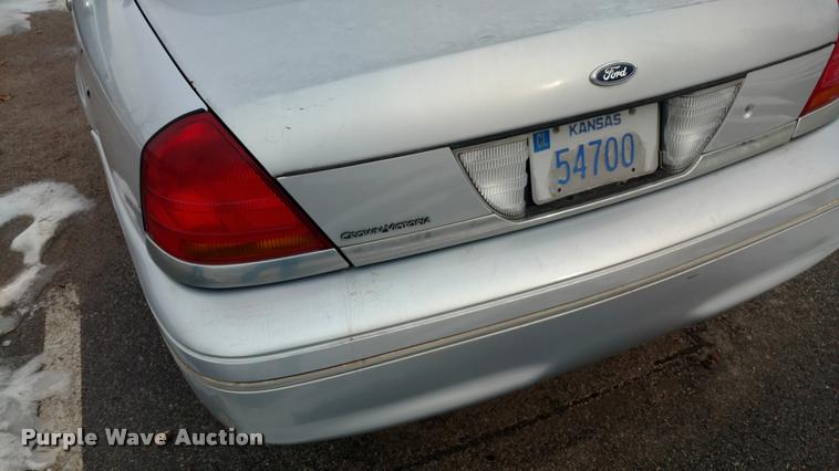 image for item DB0845 2000 Ford Crown Victoria Police Interceptor