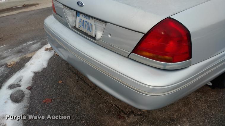 image for item DB0845 2000 Ford Crown Victoria Police Interceptor