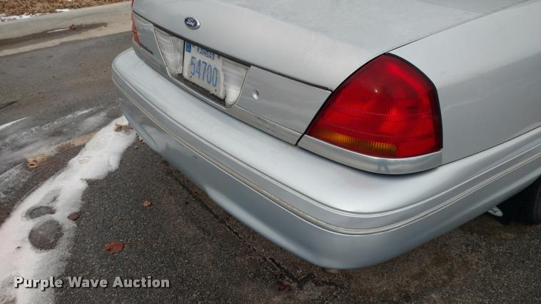 image for item DB0845 2000 Ford Crown Victoria Police Interceptor