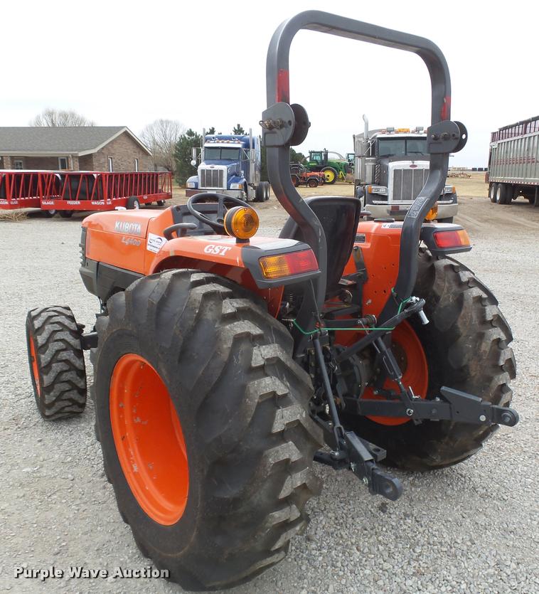 image for item DB1781 2007 Kubota L4400 tractor