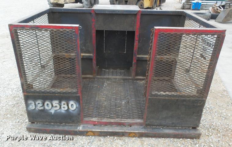 image for item DB1782 Steel man basket