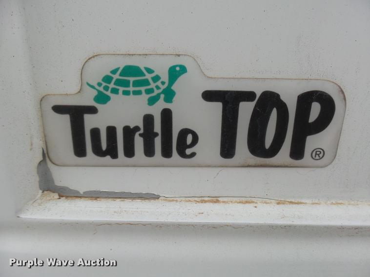 image for item DB2272 2005 Ford E350 Super Duty shuttle bus