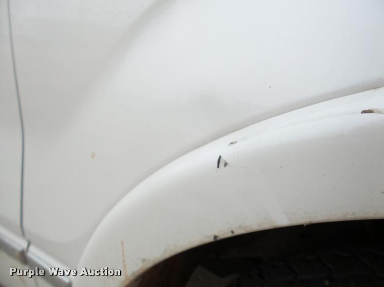 image for item DB2293 2012 Ford F150 Platinum SuperCrew pickup truck