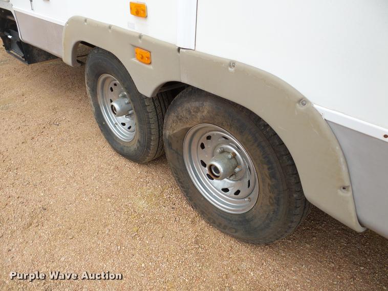 image for item DB2295 2004 Fleetwood camper